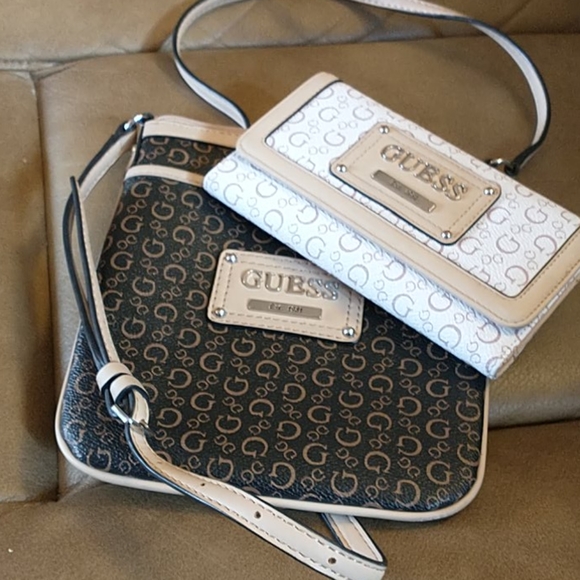 Guess Handbags - GUESS G Proposal Crossbody & Wallet Combo